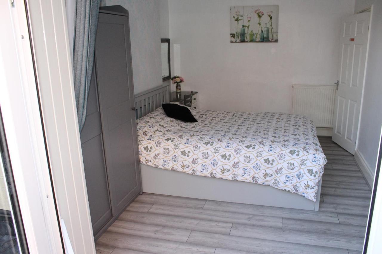 U-din Homes * Weymouth