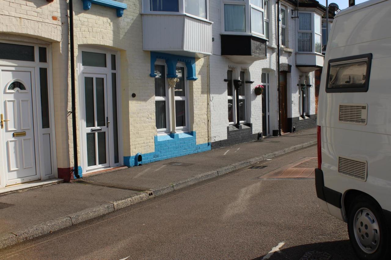 Apartment U-din Homes Weymouth