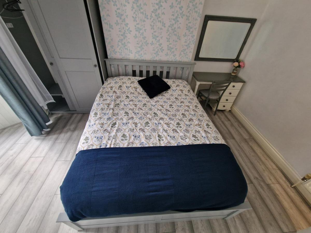 Apartment U-din Homes *