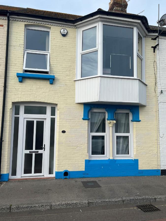 Apartment U-din Homes Weymouth